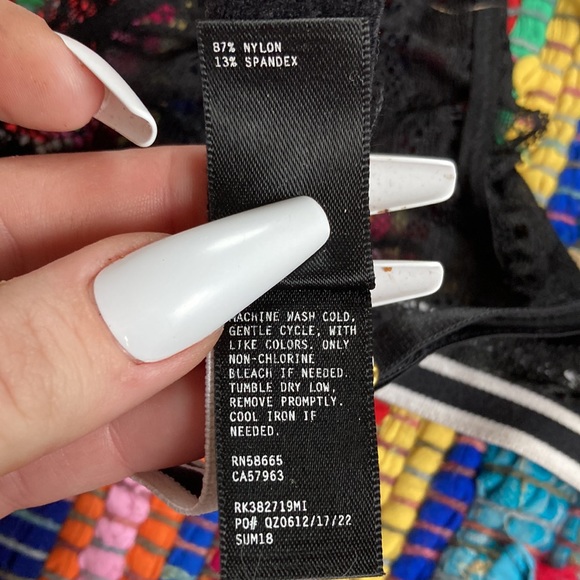 FreePress®️ Black Lace Bralette with B/W Striped Straps & Elastic Band NWOTs - Picture 7 of 8